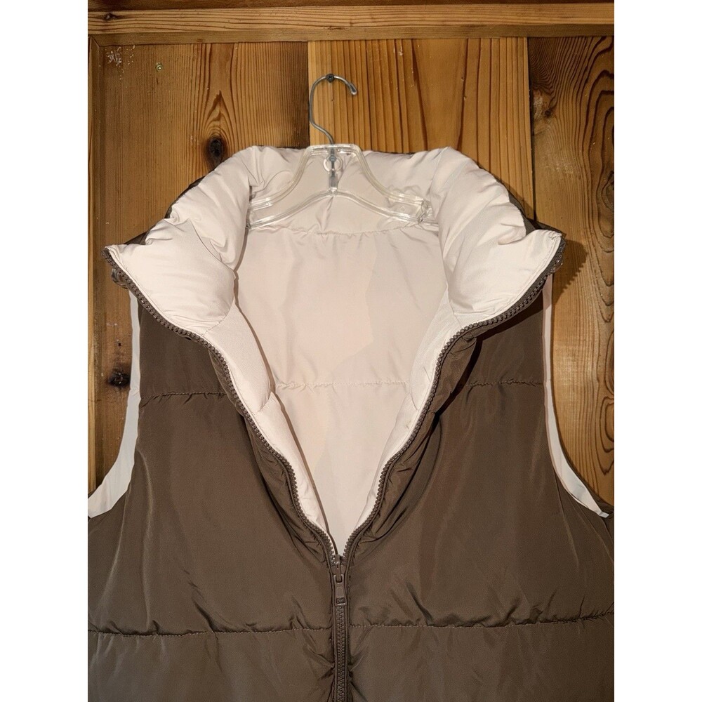 Love Tree Women’s Small Reversible Puffer Vest -Brown Cream Full Zip Soft Cozy - Picture 2 of 6